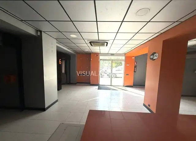 Gewerbefläche zum Verkauf in Avenida de Portugal, imagen 3