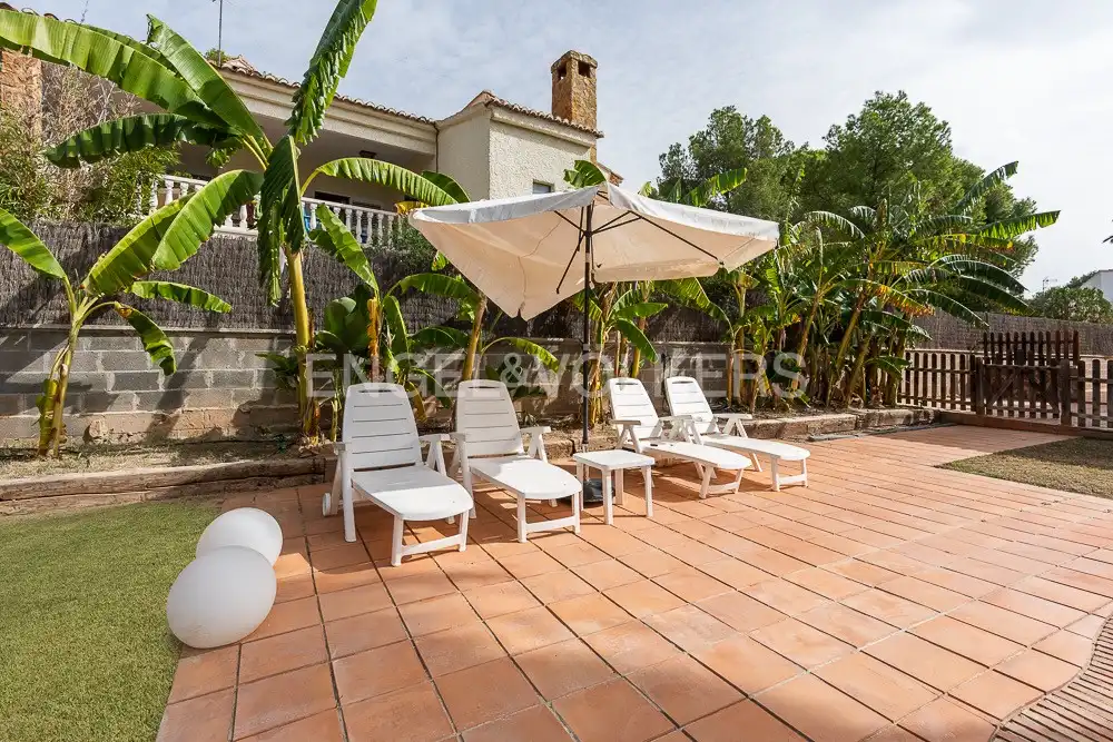 Casa con terraza en alquiler en Casco Urbano, imagen 5