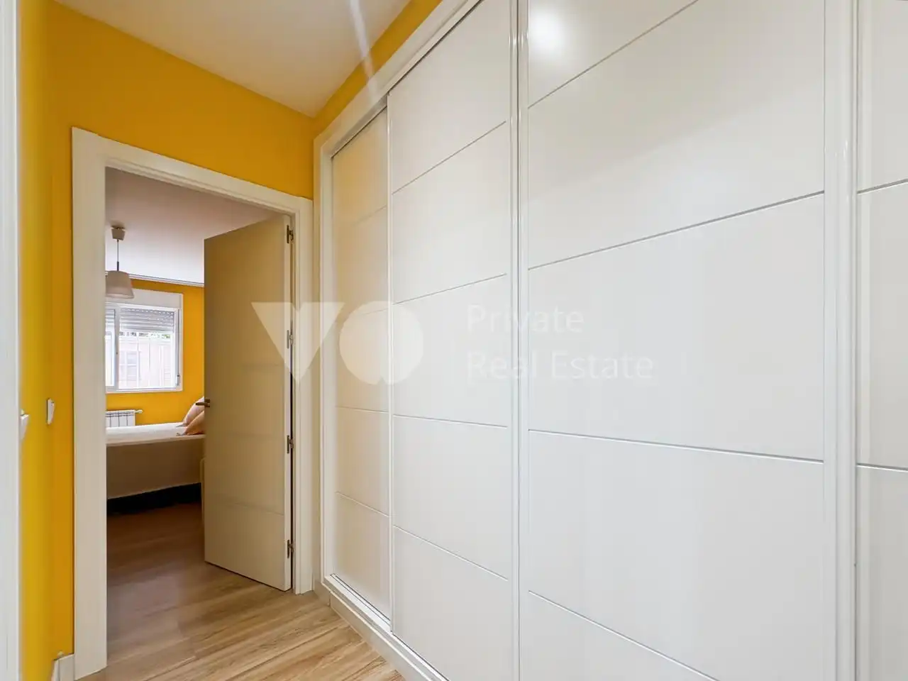 Habitación de Planta baja en venta en Boadilla del Monte con Aire acondicionado, Calefacción y Jardín privado