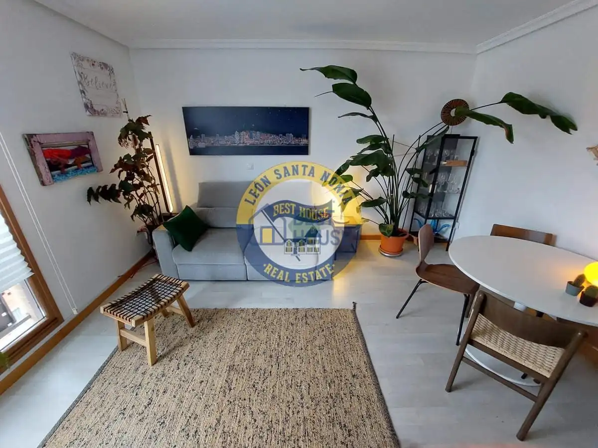 Flat with terrace for sale in Villaquilambre, imagen 7