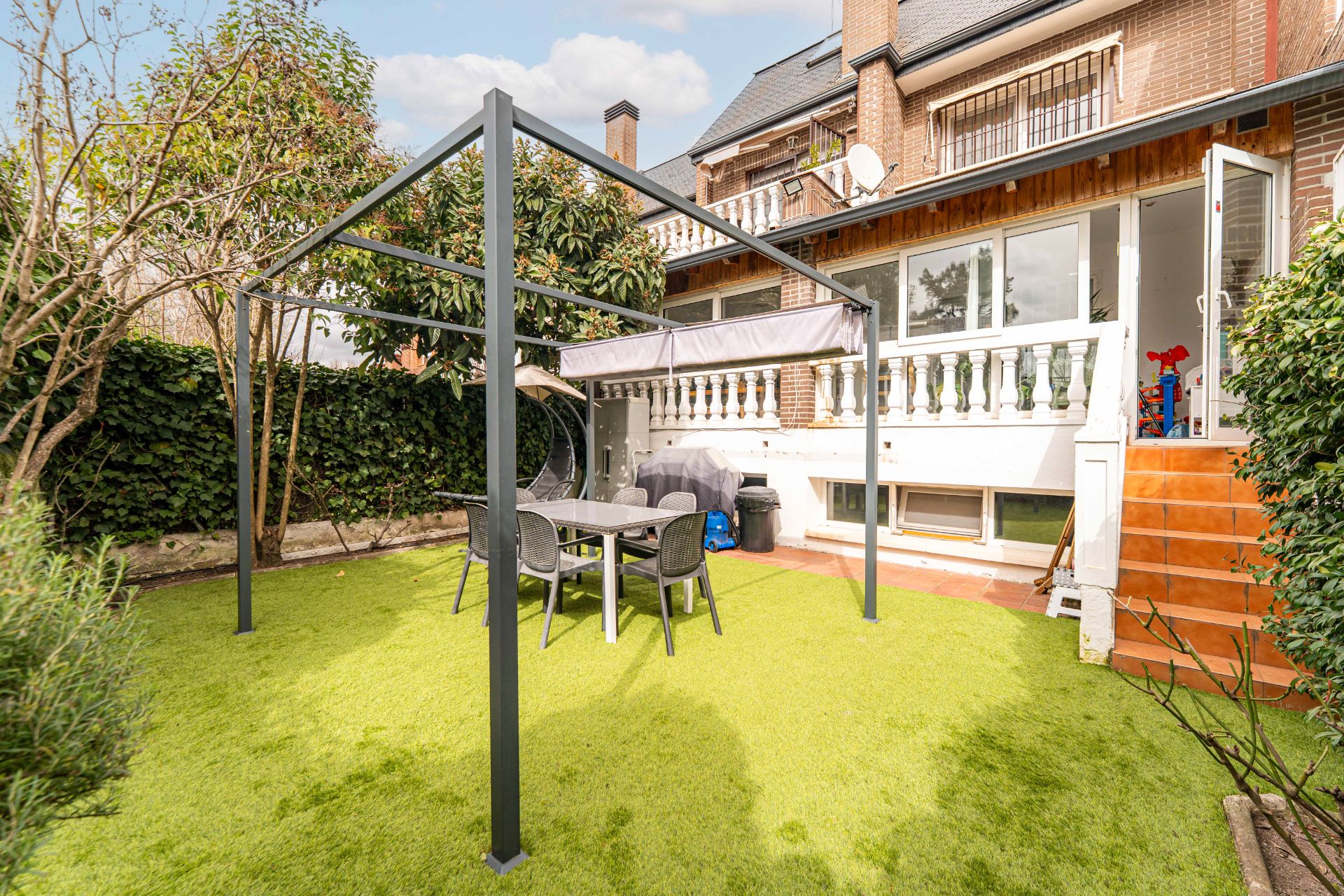 Terraza de Casa adosada en venta en Torrelodones con Balcón