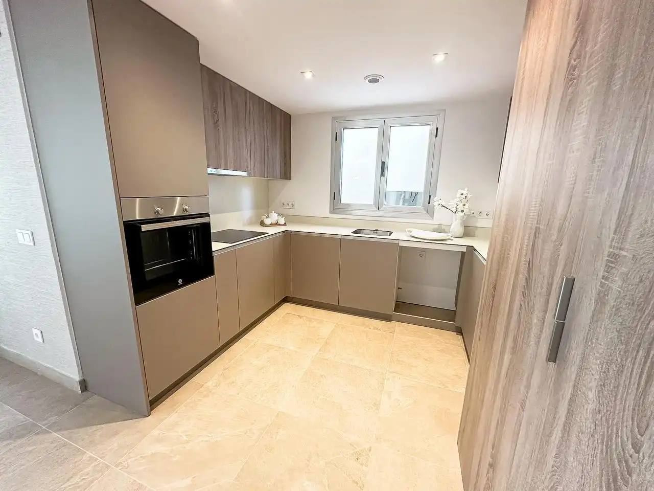 Apartament en venda a Avenida del Arte, 20, Estepona Golf
