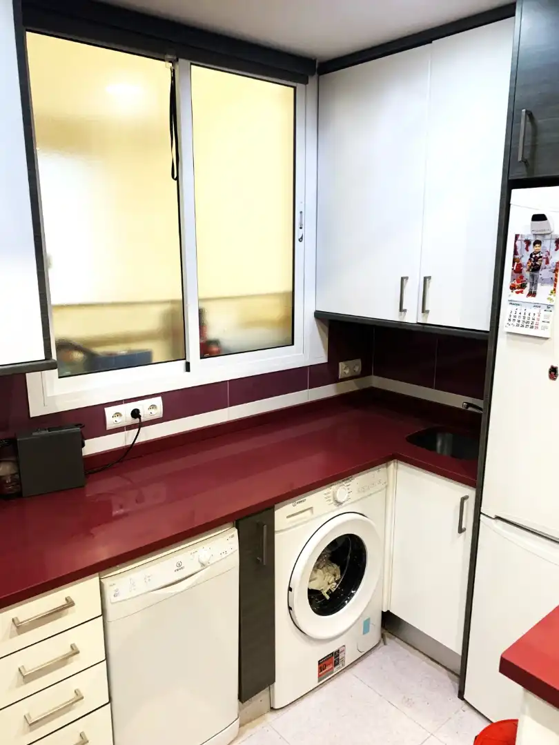 Cocina de Piso en venta en Madrid con Calefacción, Horno y Lavadora