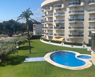Piscina de Apartament de lloguer en Mont-roig del Camp amb Terrassa, Moblat i Piscina comunitària