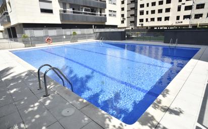 Swimming pool of Flat for sale in  Logroño  with Air Conditioner