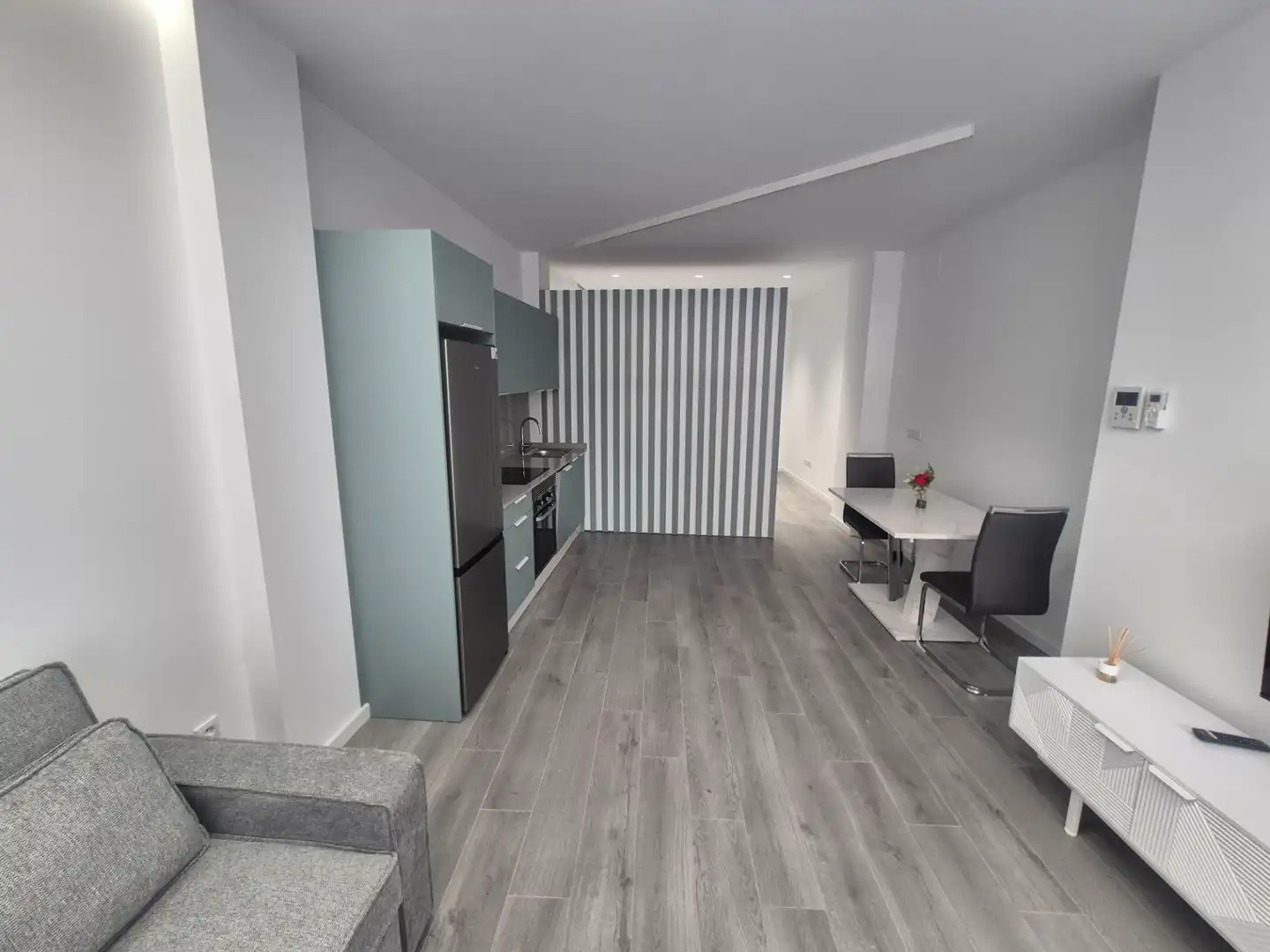 Küche von Loft zur Miete in Moncada mit Klimaanlage, Heizung und Möbliert