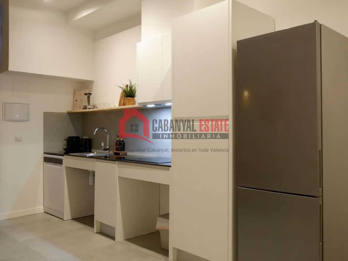 Cocina de Apartamento en venta en Valencia con Aire acondicionado, Calefacción y Trastero