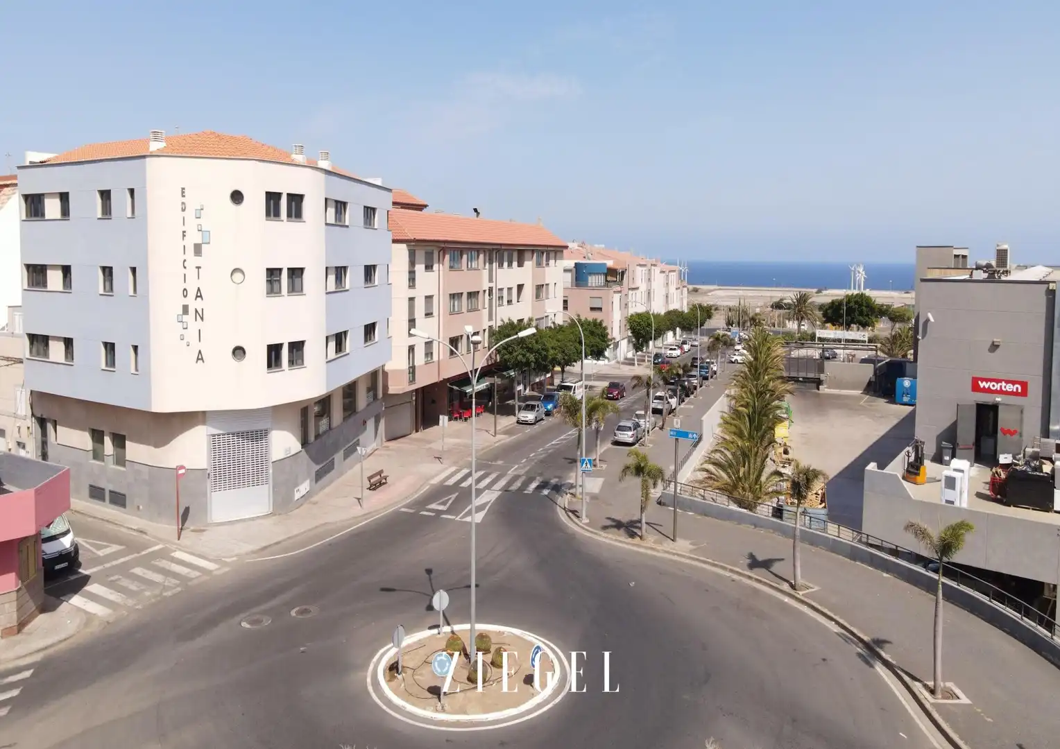 Local comercial en venta en Calle Adargoma 54, imagen 4