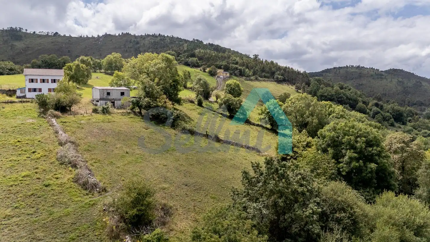 Houses for sale in La Cadorna, Valdés - Luarca