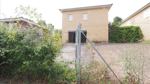 Oportunidad Inversión Chalet a reformar en La Torre de Claramunt Bar