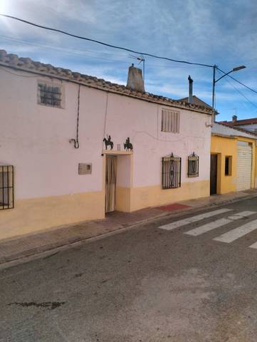 Casa-chalet en Venta en Calle Lope de Vega, 10 en Barrax