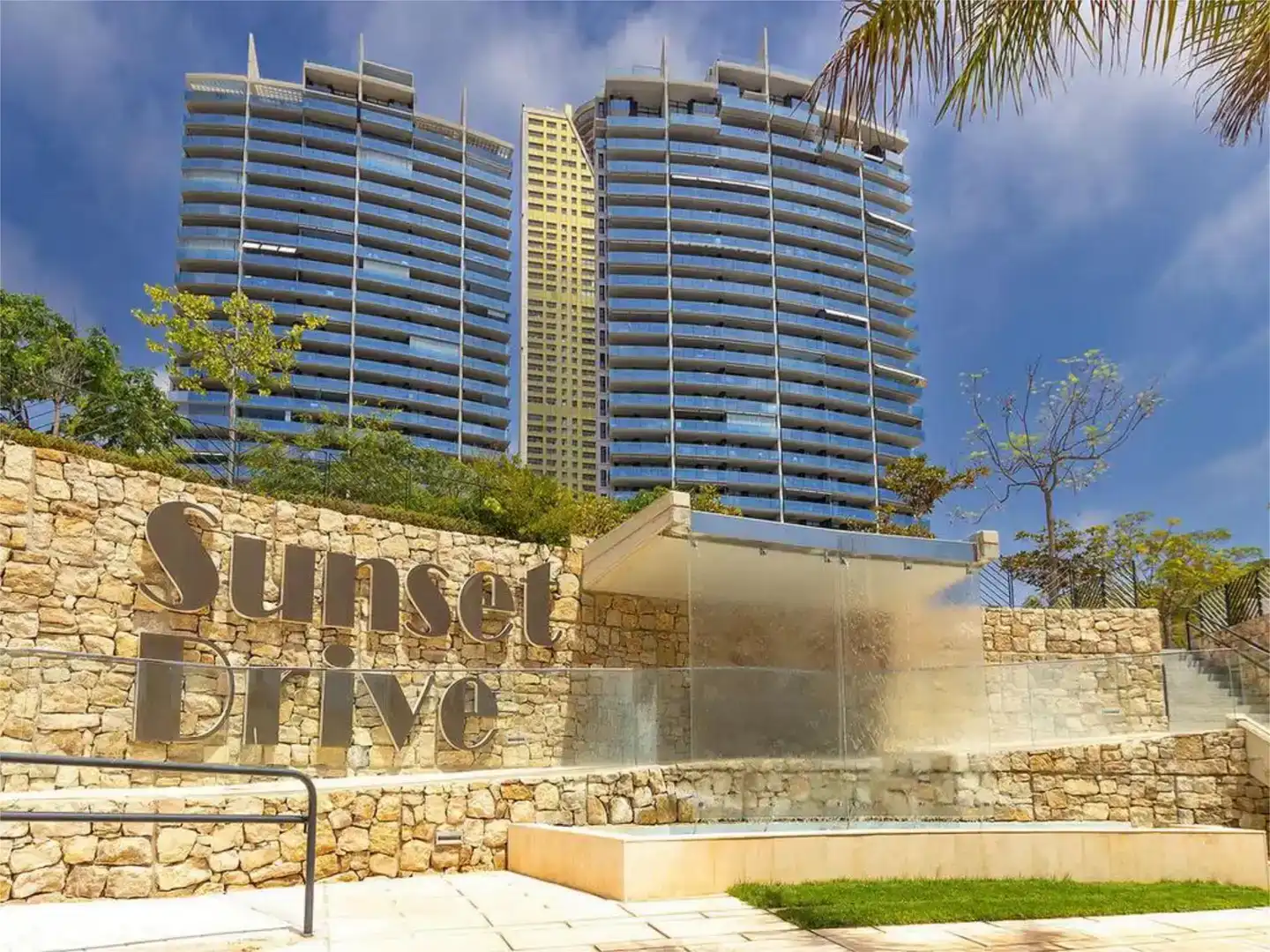 Vista exterior de Apartamento de alquiler en Polop con Aire acondicionado, Parquet y Piscina