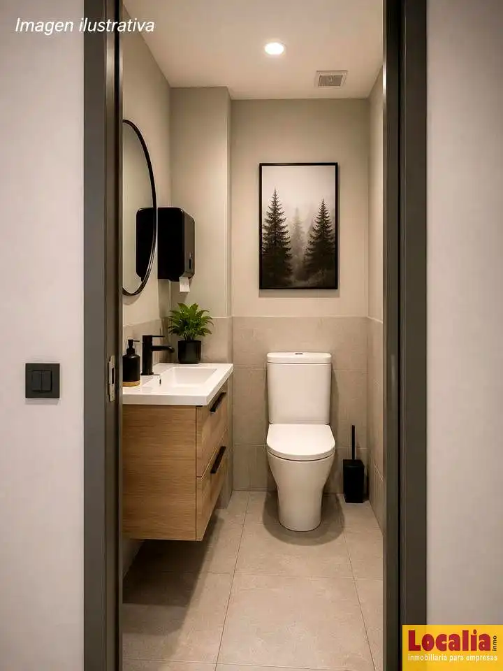 Badezimmer von Büro zur Miete in Reocín