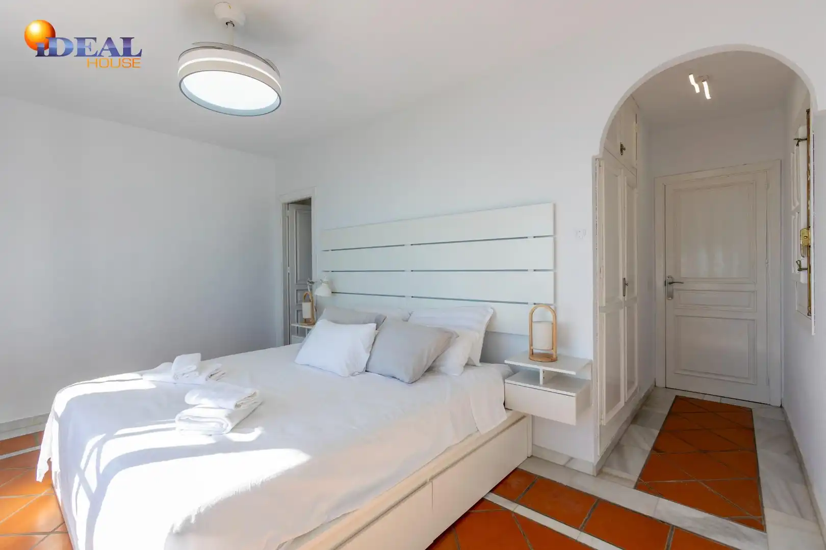 Villa mit Terrasse zum Verkauf in Calle de Pinotajos 7, imagen 24