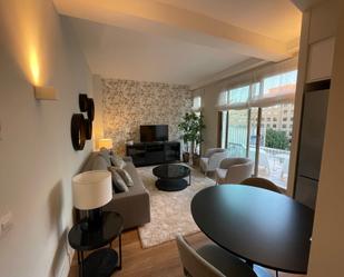 Sala d'estar de Apartament de lloguer en  Valencia Capital amb Aire condicionat, Calefacció i Jardí privat