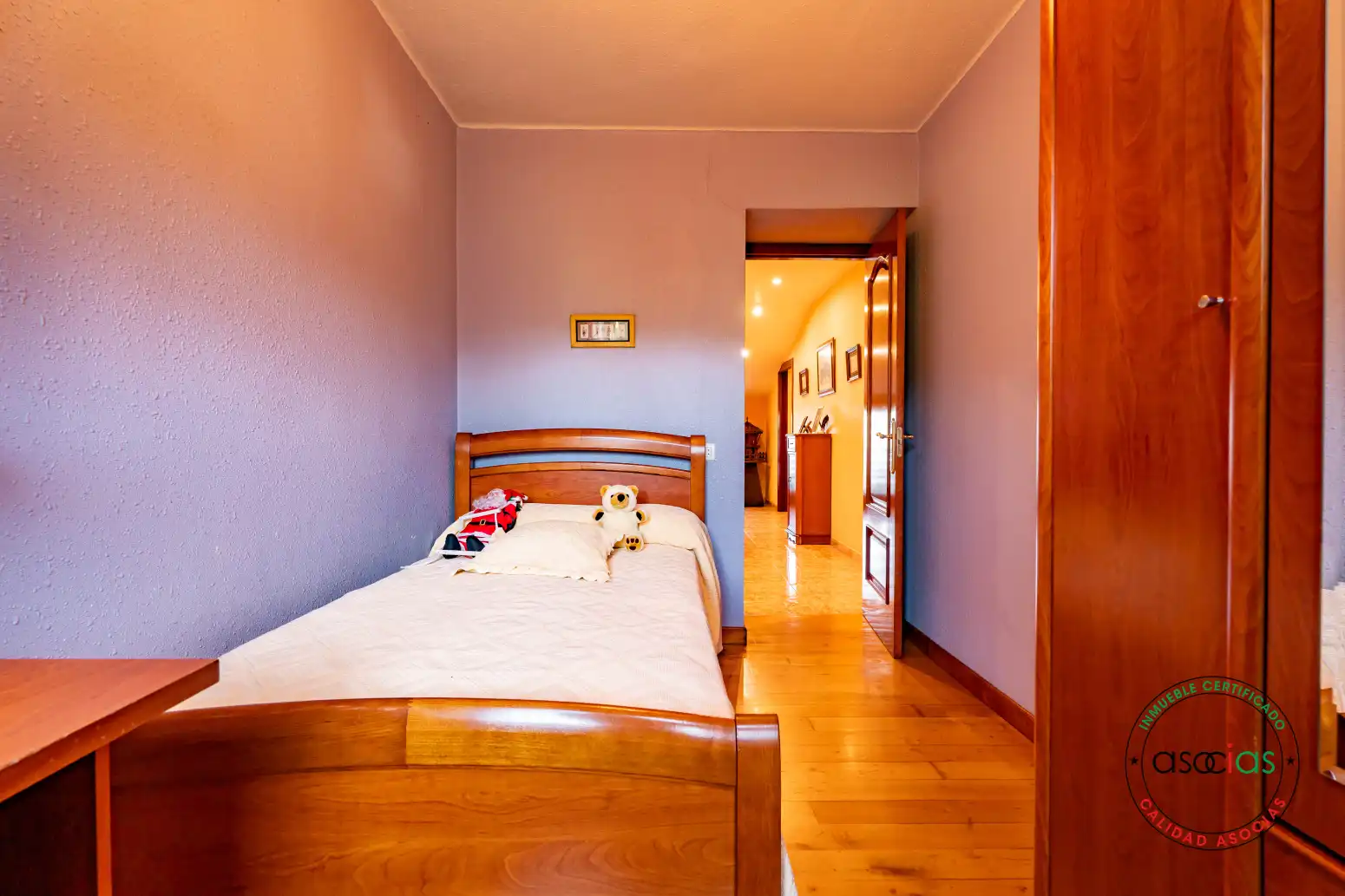 Habitación de Casa o chalet en venta en Gijón  con Calefacción y Amueblado
