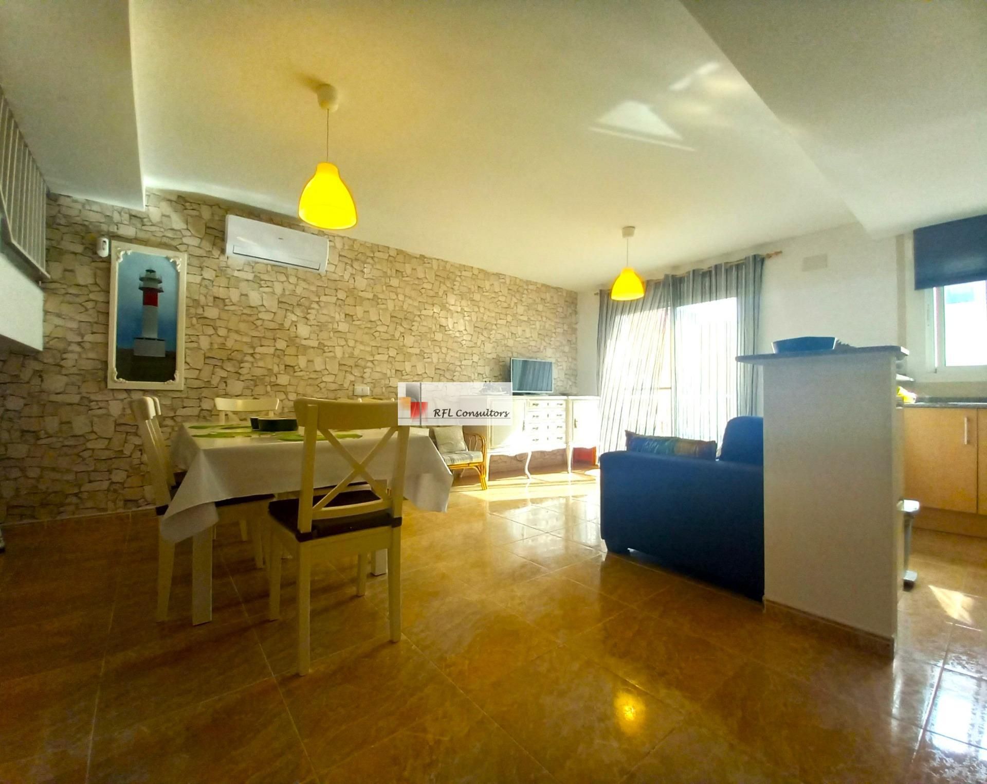 Wohnzimmer von Dachboden zum verkauf in Sant Jaume d'Enveja mit Klimaanlage, Abstellraum und Balkon