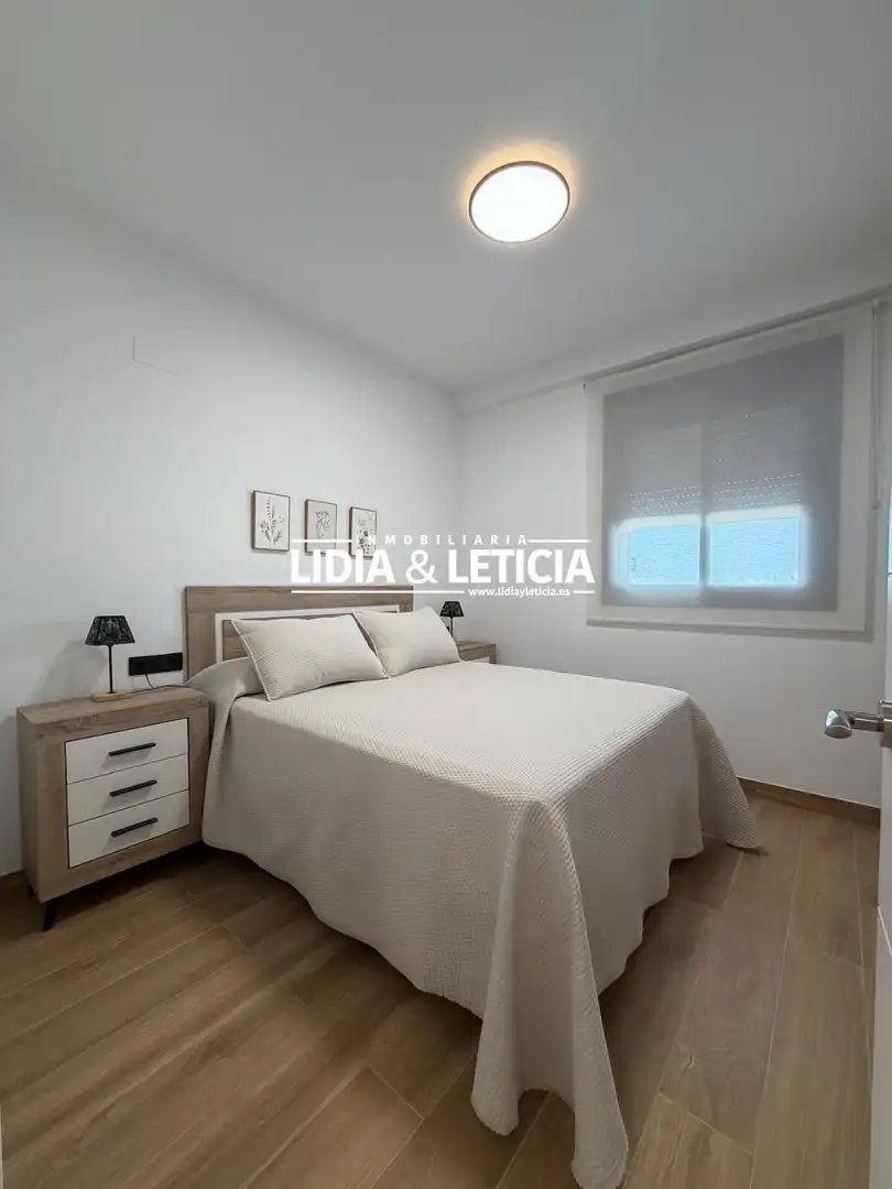 Bedroom of Flat for rent in Alcalá de Guadaira  with Air Conditioner, Terrace and Furnished