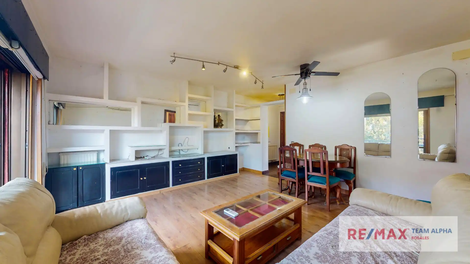 Sala de estar de Piso en venta en Paracuellos de Jarama con Aire acondicionado, Calefacción y Jardín privado