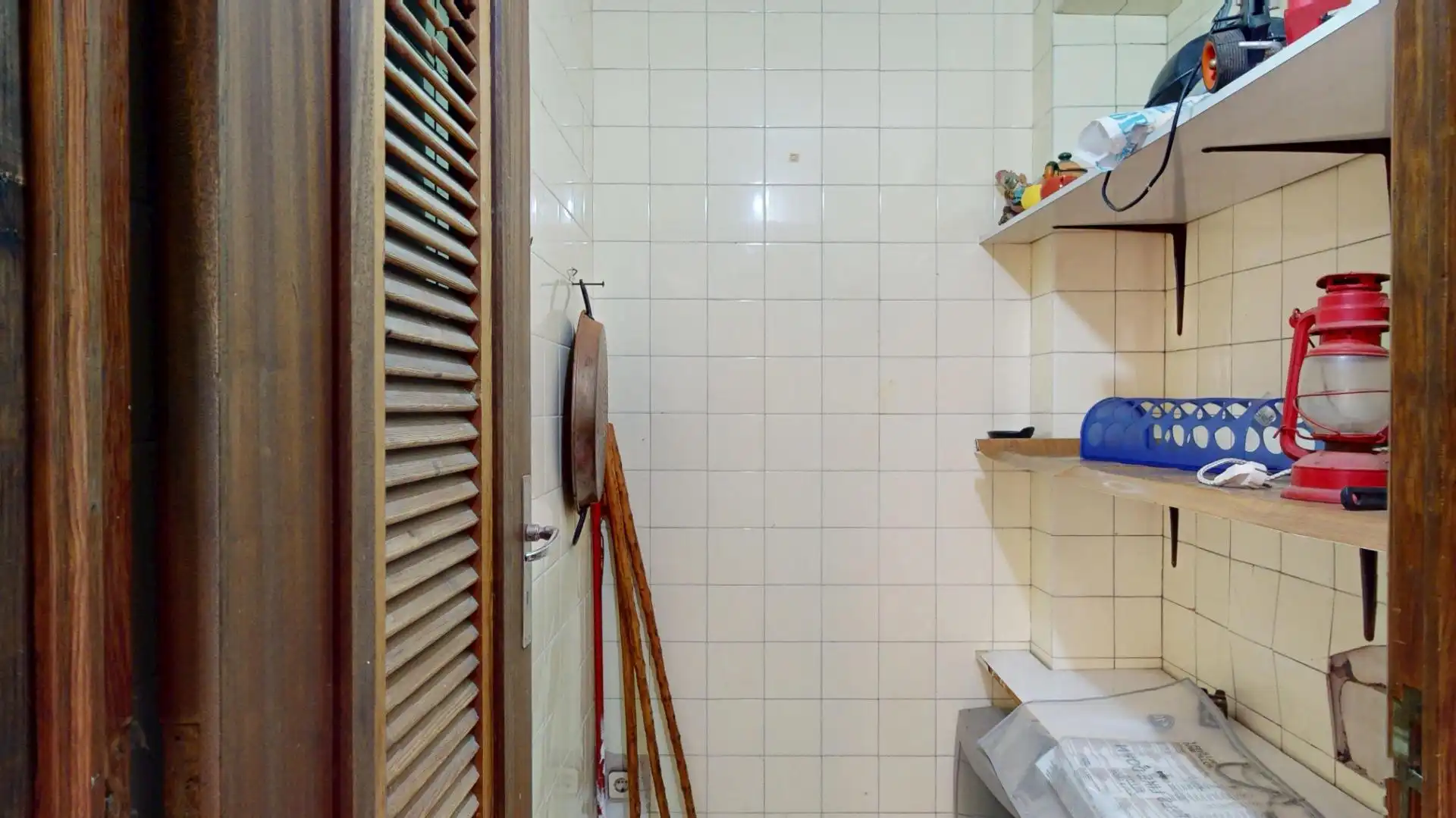 Baño de Piso en venta en  Palma de Mallorca con Aire acondicionado, Terraza y Balcón