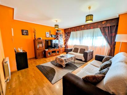 Living room of Duplex for sale in Narón  with Heating, Parquet flooring and Terrace