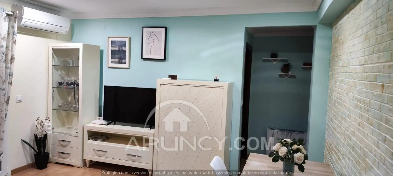Living room of Flat for sale in Alcalá de Guadaira  with Air Conditioner, Heating and Terrace