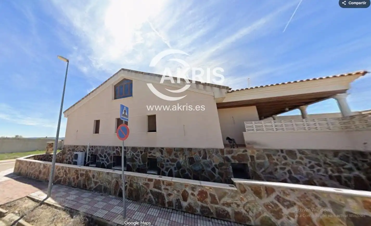 Chalet en venta en Calle Magnolia