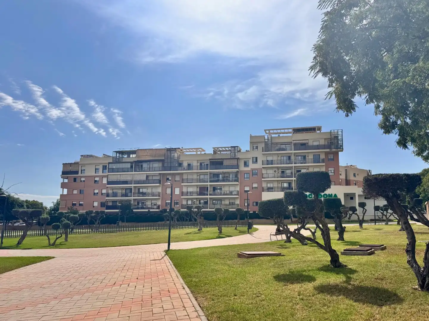 Vista exterior de Pis en venda en Málaga amb Aire condicionat, Calefacció i Terrassa