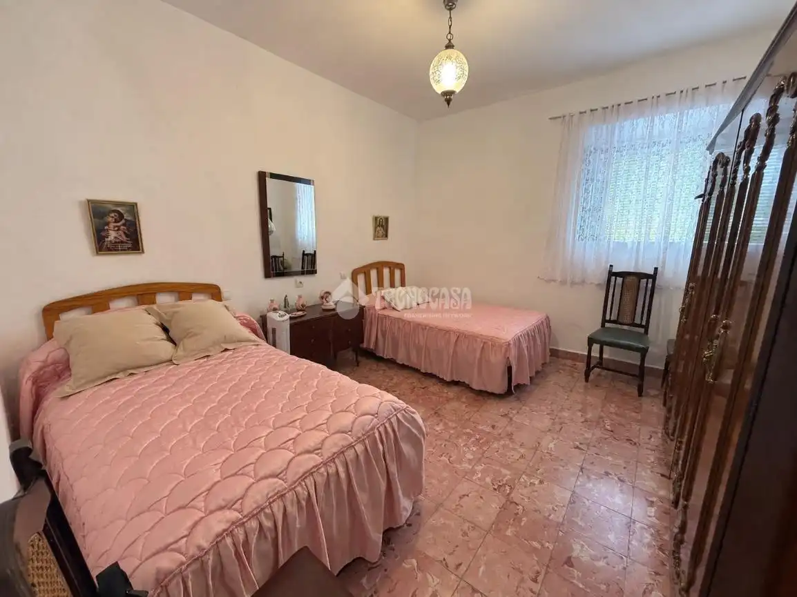 Bedroom of Houses for sale in Antequera