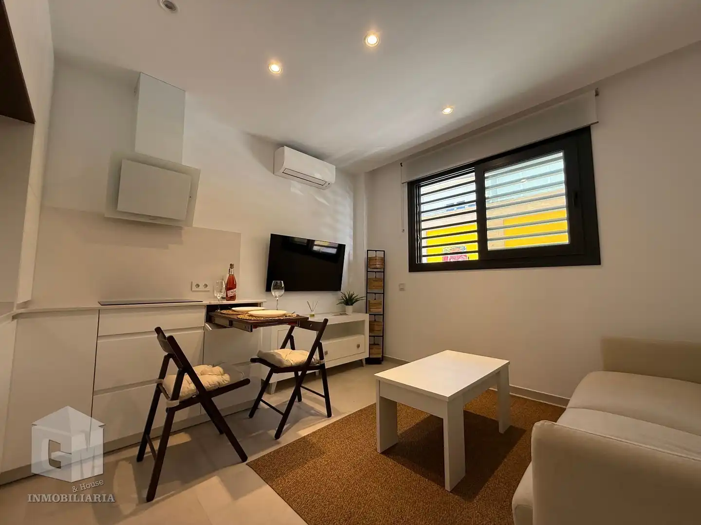 Sala de estar de Apartamento en venta en Tarifa con Aire acondicionado, Calefacción y Trastero