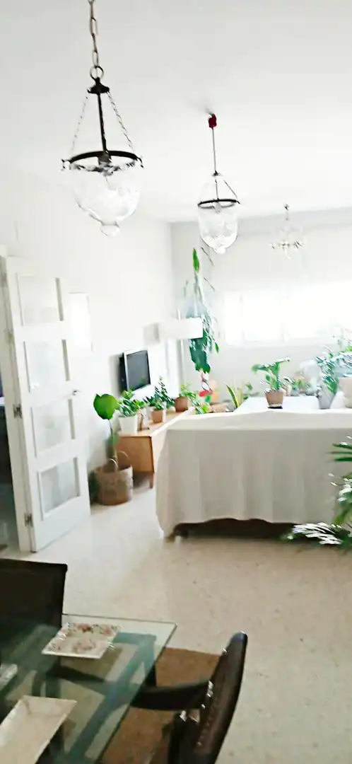 Living room of Flat for sale in Sevilla  with Air Conditioner and Storage room