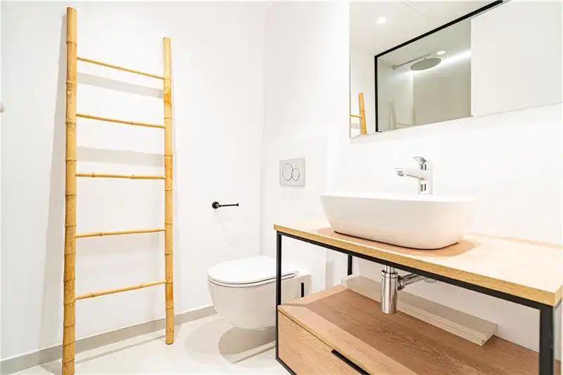 Badezimmer von Wohnung zur Miete in  Palma de Mallorca mit Klimaanlage