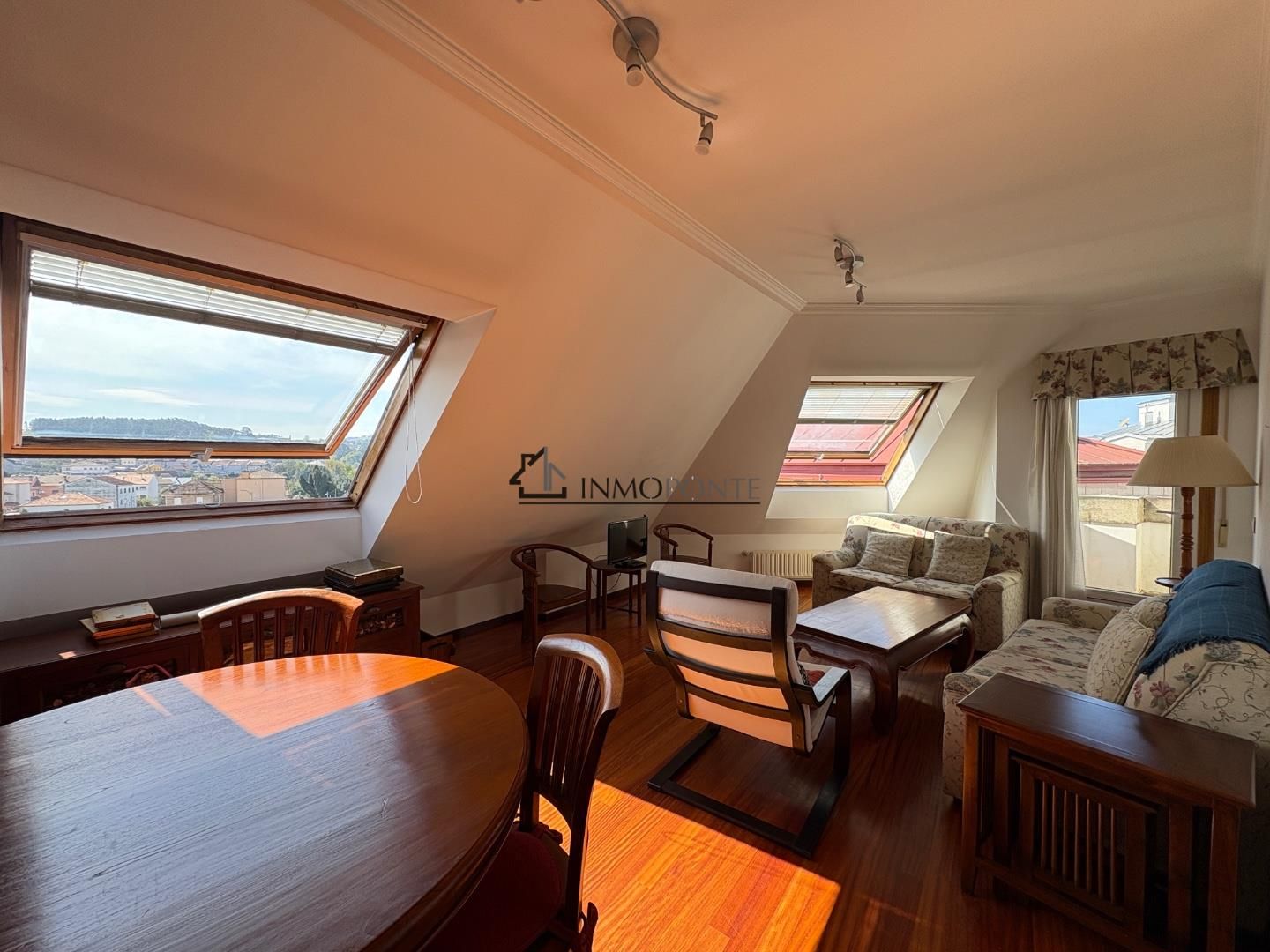 Sala d'estar de Pis en venda en Pontevedra Capital 