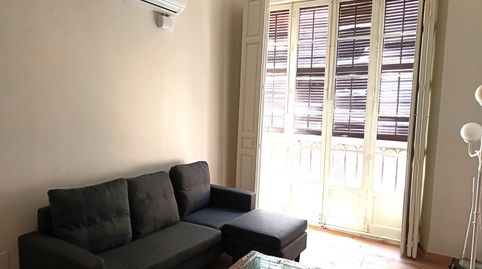 Foto 2 de Piso de alquiler en Niño de Guevara, Centro Histórico, Málaga Capital