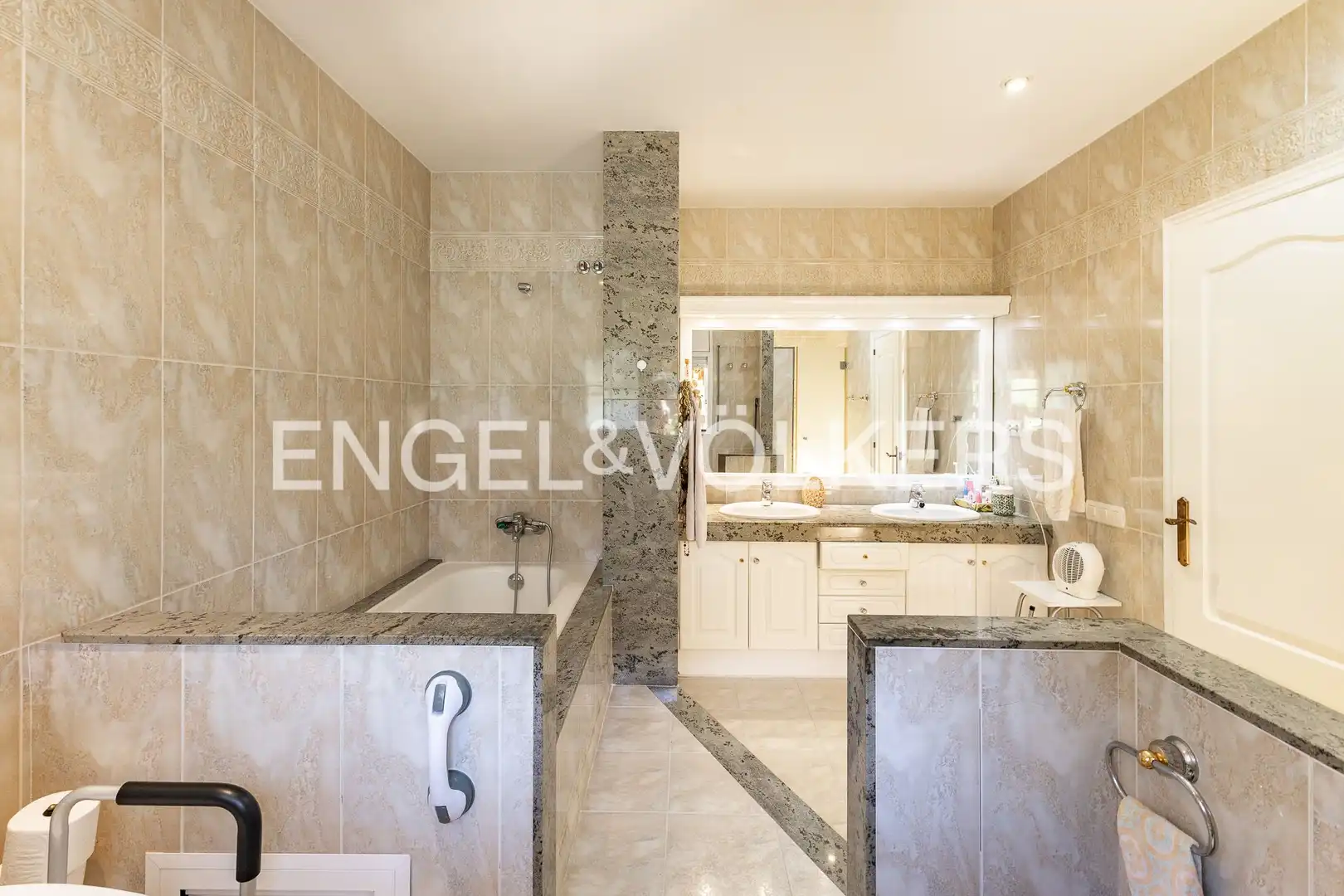 Casa a schiera in vendita a Carrer del Doctor Martí Casas, imagen 43