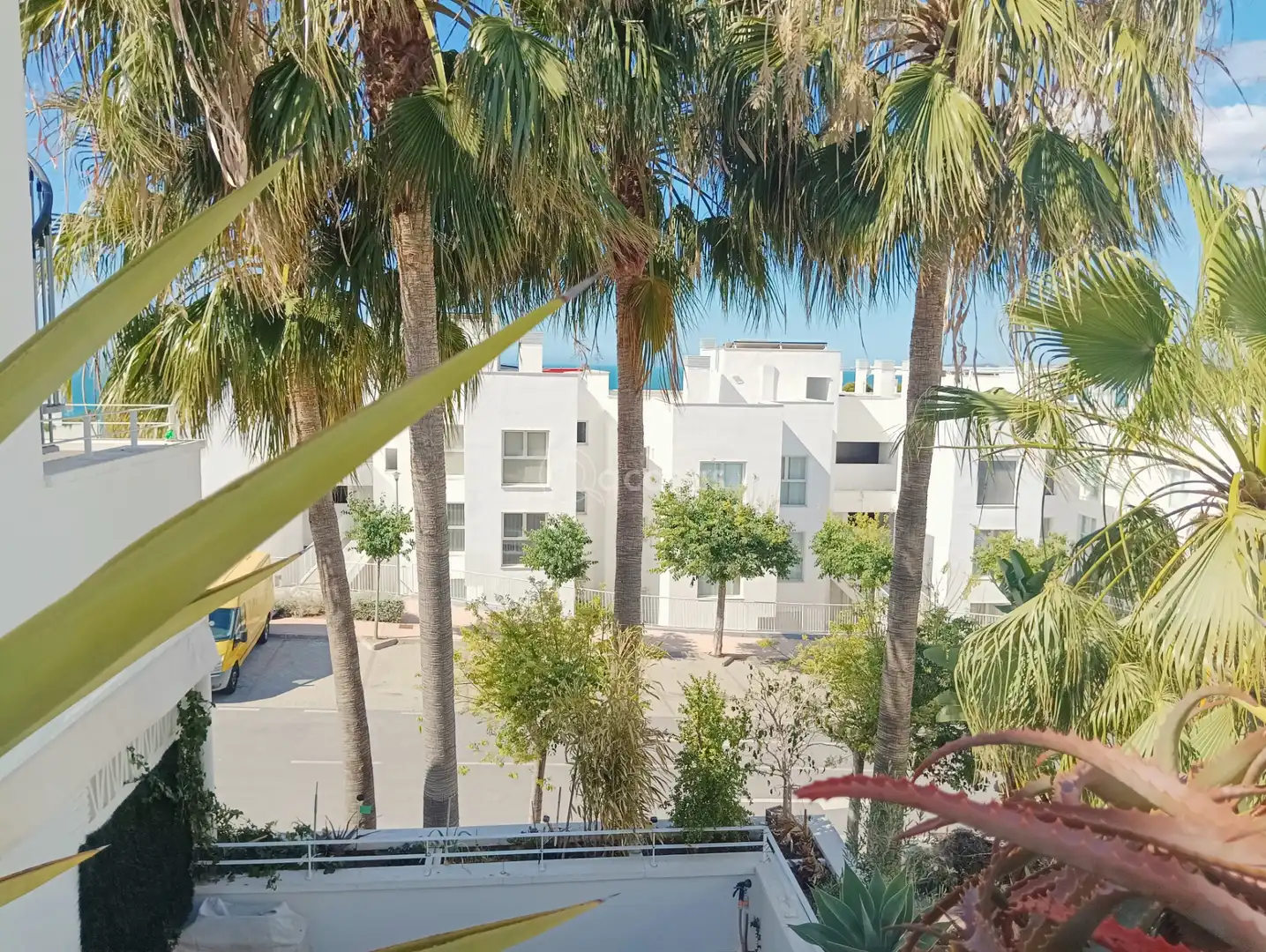 Vista exterior de Ático en venta en Benalmádena con Aire acondicionado, Calefacción y Terraza