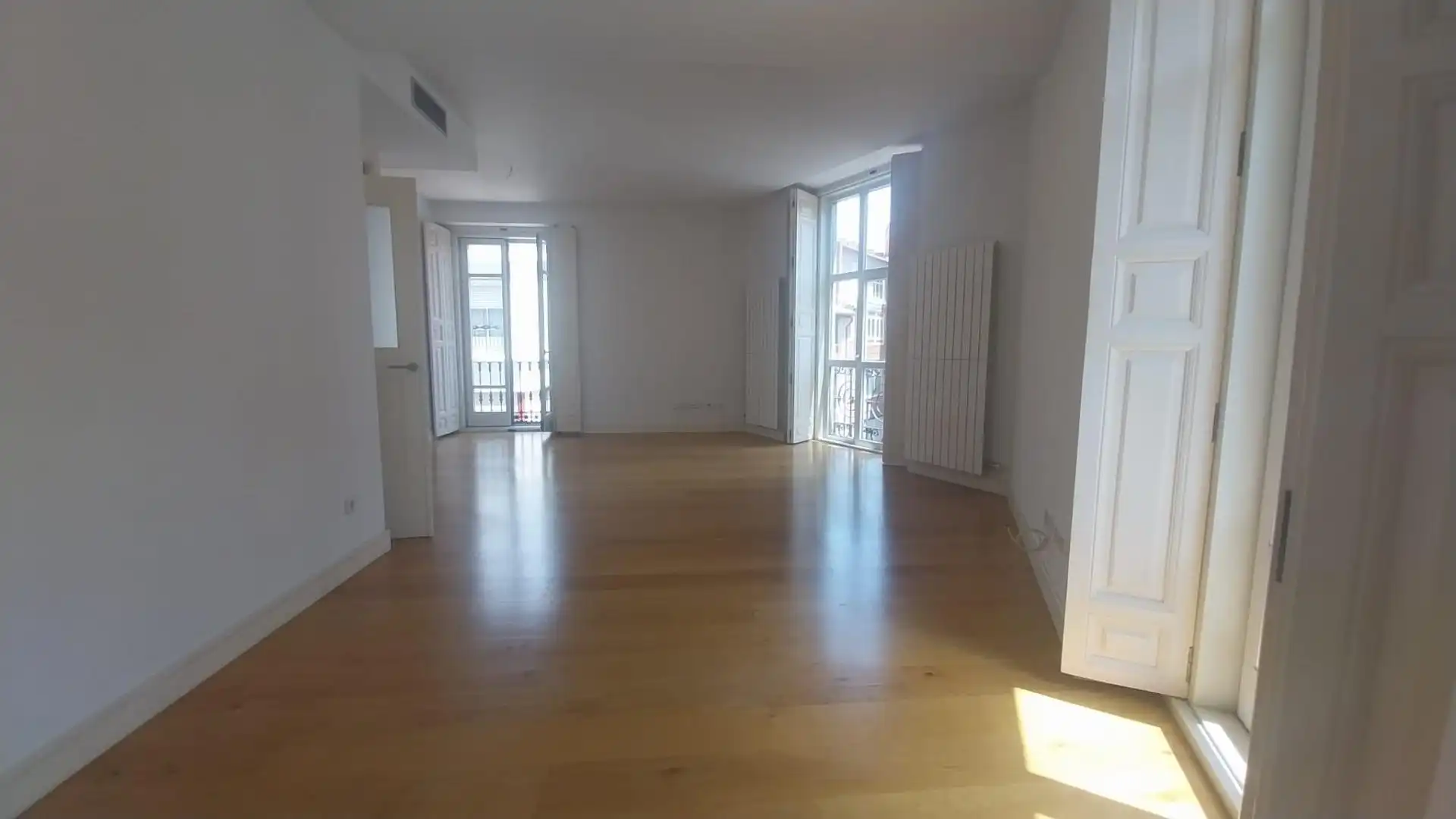 Sala d'estar de Pis en venda en Valladolid amb Aire condicionat i Calefacció