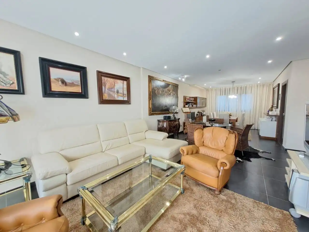 Sala de estar de Casa adosada en venta en Castrillo del Val con Calefacción, Jardín privado y Parquet