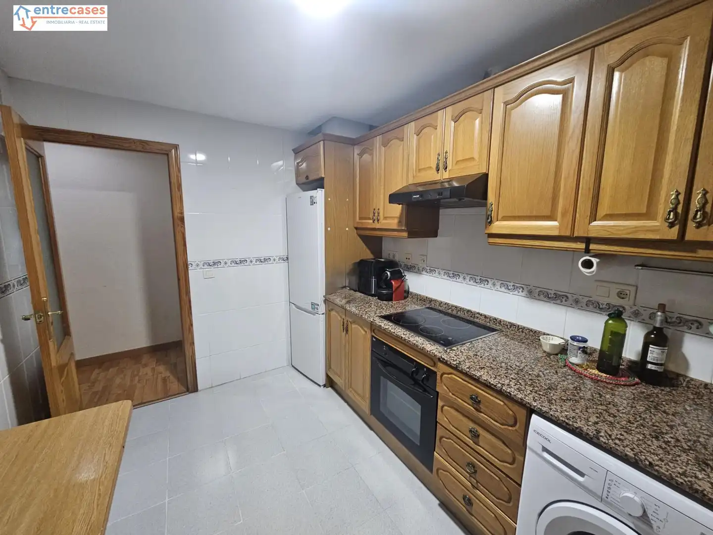 Cocina de Piso en venta en Gilet con Aire acondicionado, Calefacción y Amueblado