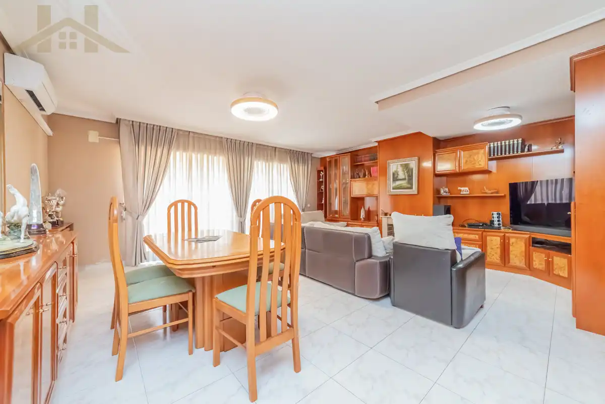 Living room of Detached homes for sale in Leganés  with Air Conditioner, Heating and Private garden
