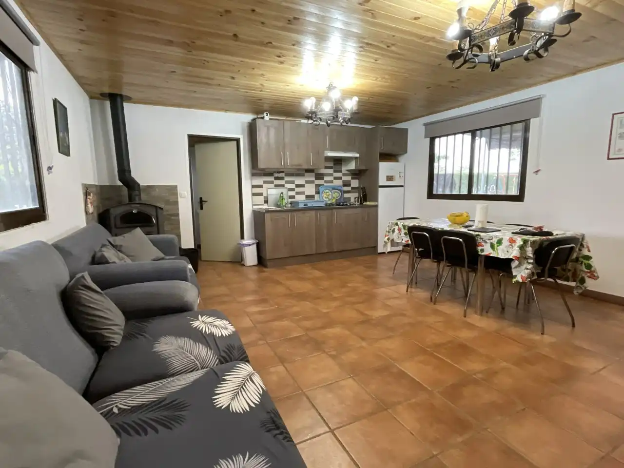 Cocina de Finca rústica en venta en Santo Domingo de la Calzada con Jardín privado