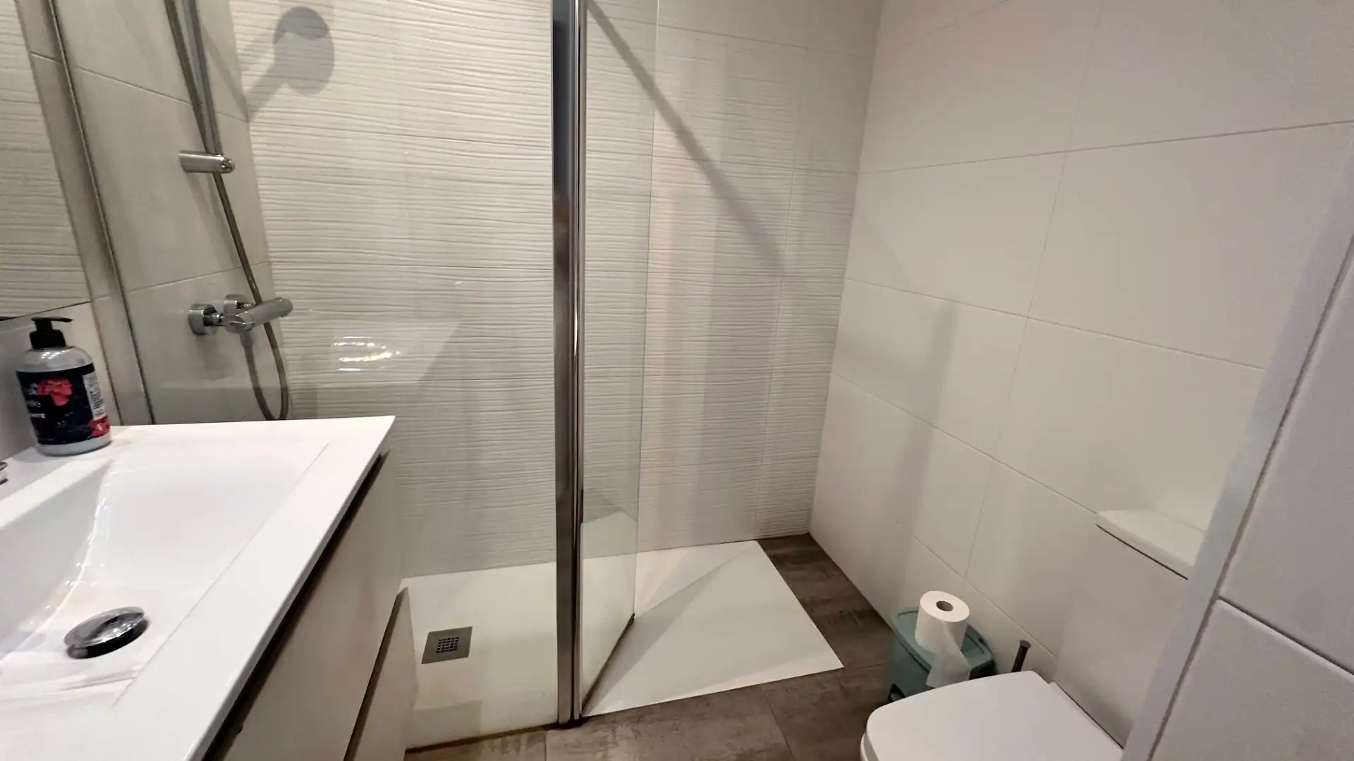 Badezimmer von Wohnung zum Verkauf in Portugalete mit Heizung, Terrasse und Möbliert