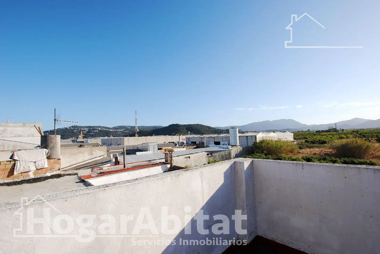 Exterior view of Houses for sale in L'Alqueria de la Comtessa  with Terrace, Storage room and Furnished