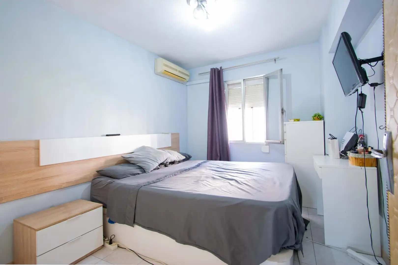 Habitación de Piso en venta en Sevilla con Balcón