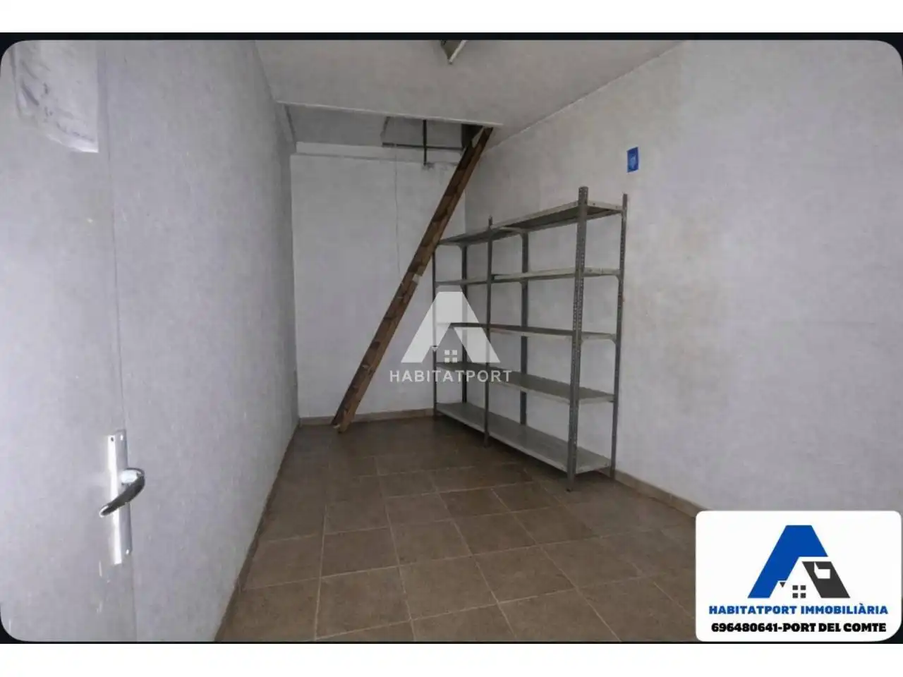 Local comercial en venda a Berga, imagen 9