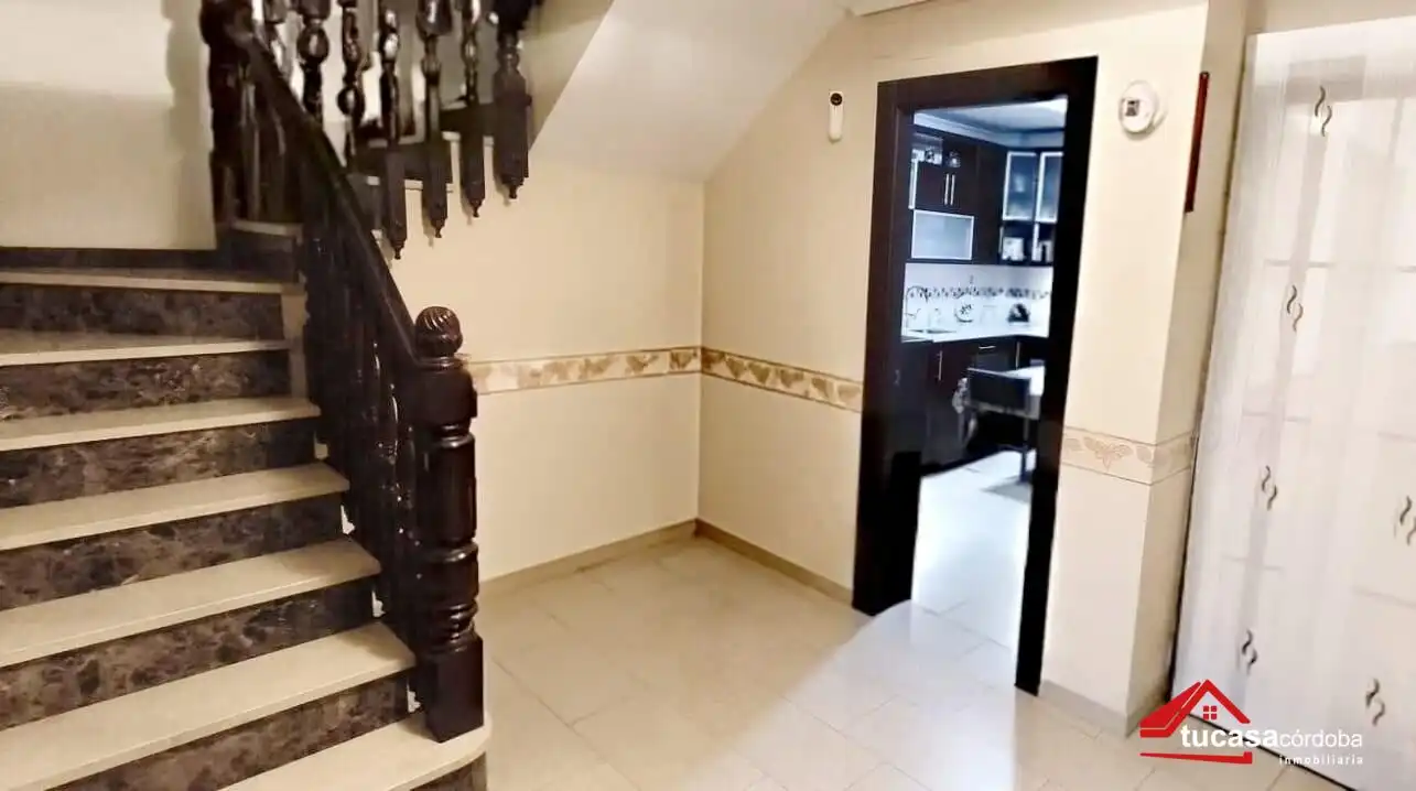 Casa o xalet en venda en Córdoba amb Aire condicionat, Terrassa i Traster