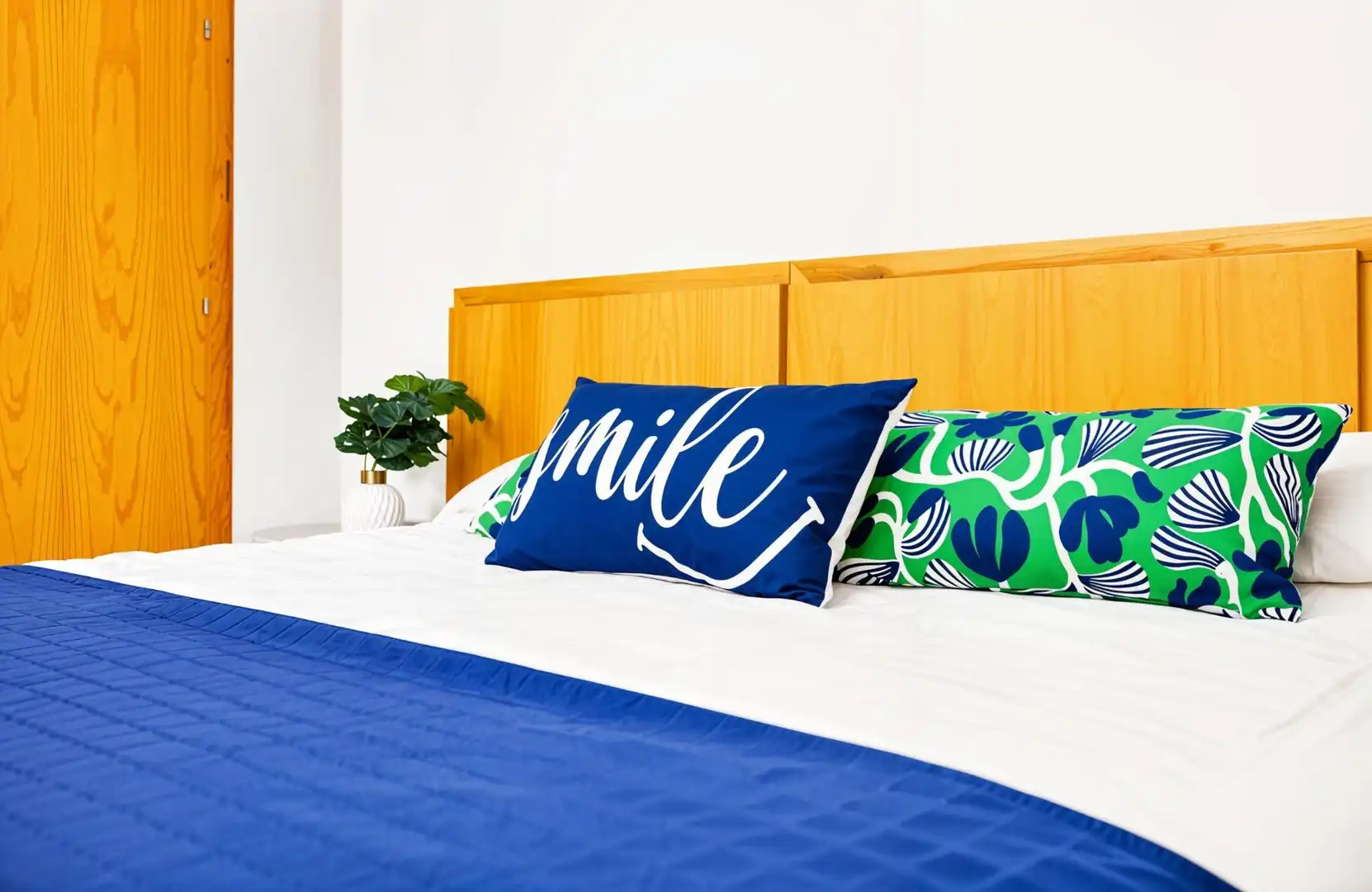 Schlafzimmer von Wohnungen zum Verkauf in Chiclana de la Frontera mit Privatgarten und Gemeinschaftspool