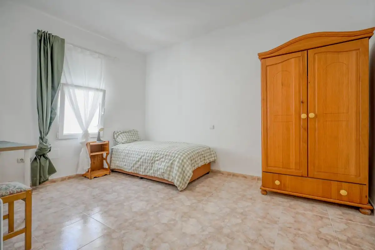 Habitación de Casa adosada en venta en Arganda del Rey con Calefacción y Trastero