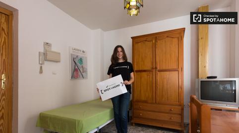 Photo 4 of Study to share in Centro - Sagrario,  Granada Capital