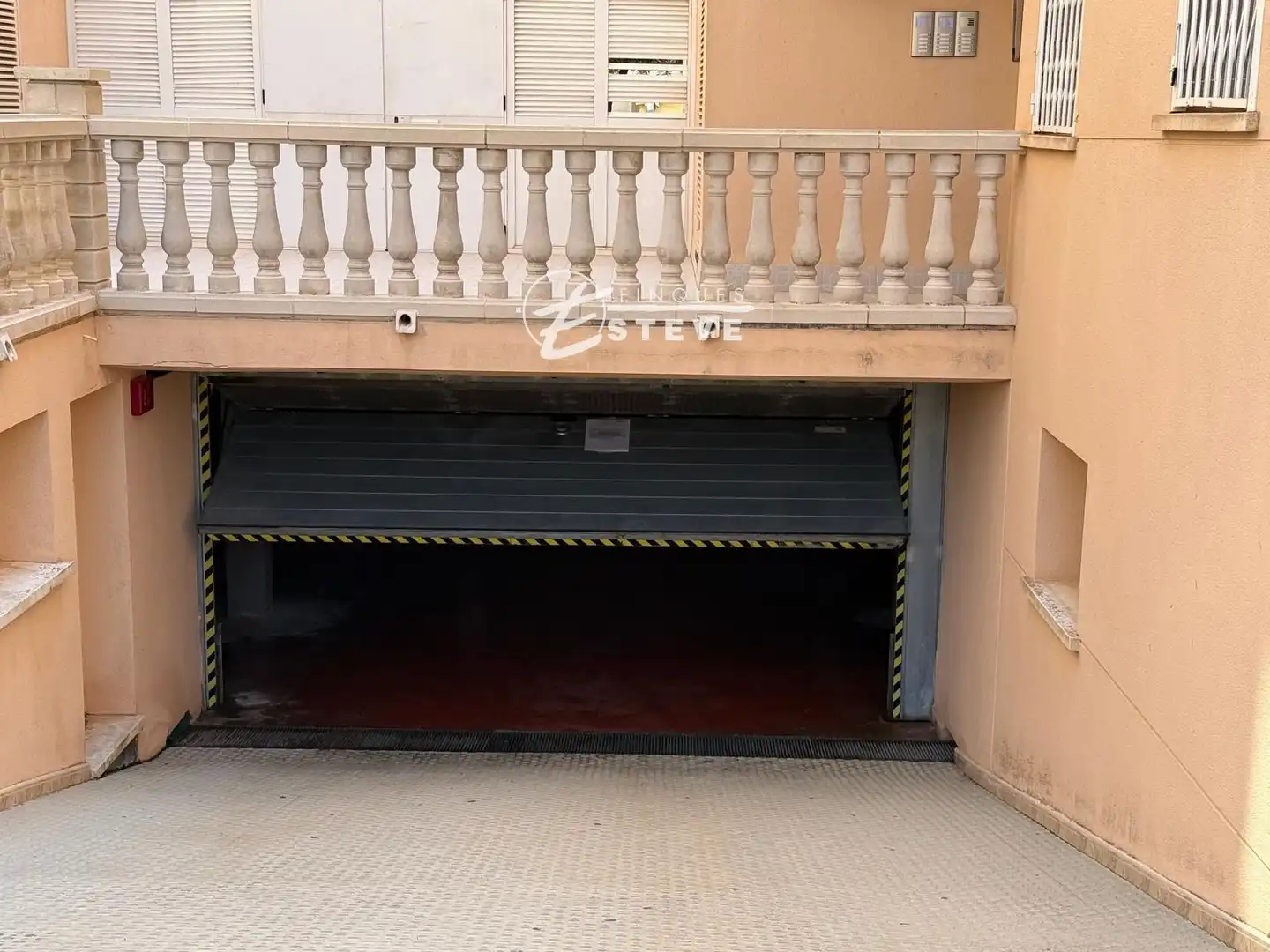 Dachboden zum Verkauf in Calafell mit Klimaanlage, Heizung und Terrasse